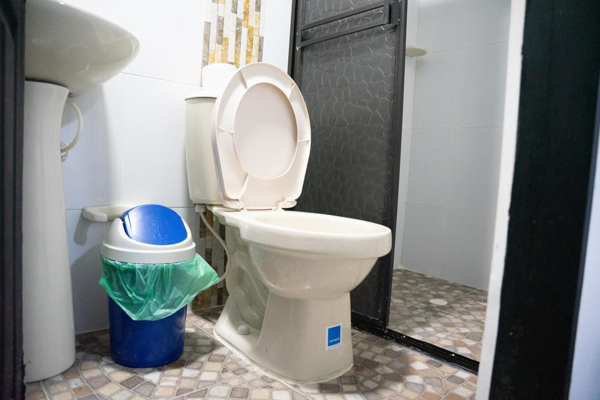Hotel Laureles De Aburra メデジン エクステリア 写真